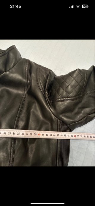 Chaqueta efecto piel negra Talla L