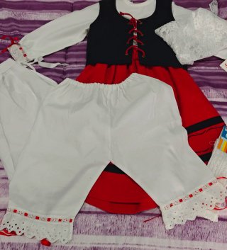 Abito Asturiana/Pastora per Bambina Fatto a Mano