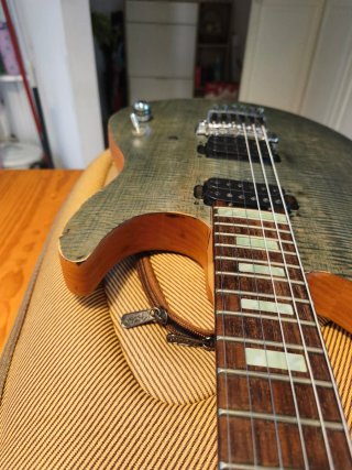 Yamaha RBX620RZ Guitarra Eléctrica