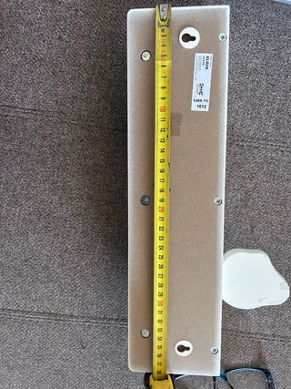 Perchero infantil de madera con diseño de búhos