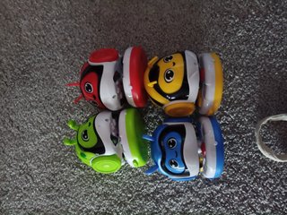 4 Clementoni Racing Bugs Juguetes