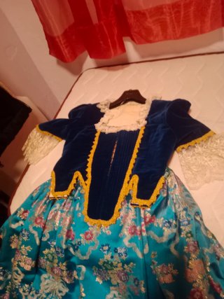 Traje Novia Alicantina Niña Azul y Dorado