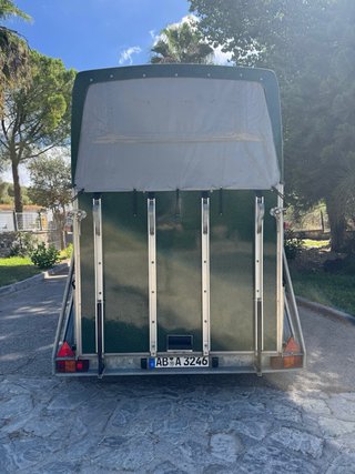 Remolque para caballos