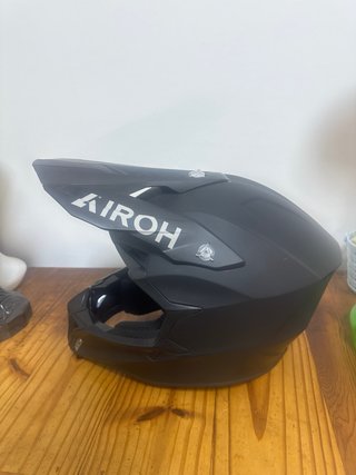 Casco Airoh XL negro – Motocross/Enduro