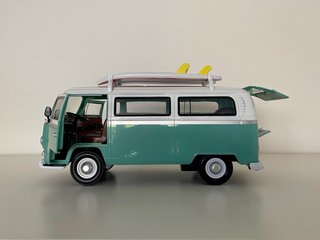 VW Typ 2 Bus Surfers Paradis scala 1:14