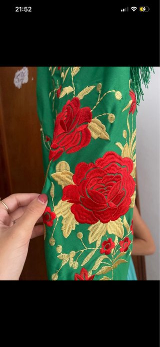 Mantoncillo Flamenco Bordado Flores