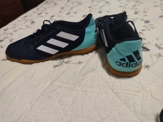 Deportivas Adidas Azul y Turquesa usadas 2veces la