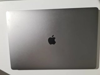 MacBook Pro 16" 2019 i7 32Gb + 512GB Espacial