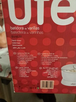 Batidora Ufesa Varillas y Bol