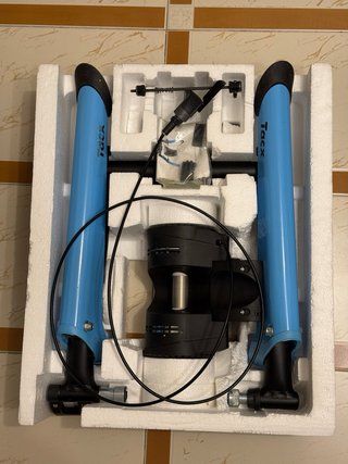 Rodillo Tacx Boost (mando a reparar)
