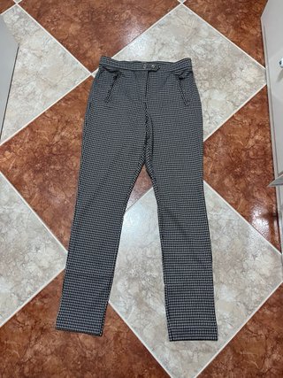 8 pantalones Talla 38 y 40 Mango, Lefties, etc.