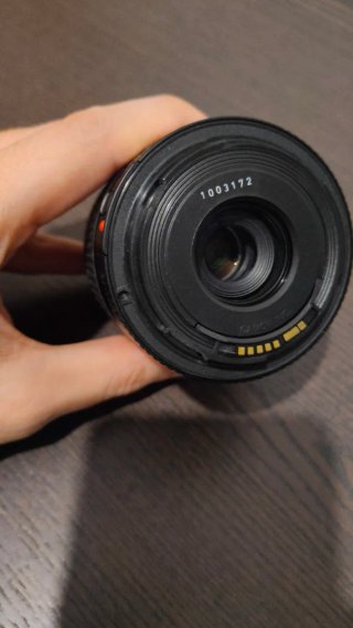 Canon EF 28-80mm f/3.5-5.6 Zoom Lens