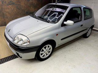 Renault Clio AUTOMATICO 90mil KM