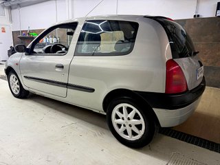 Renault Clio AUTOMATICO 90mil KM