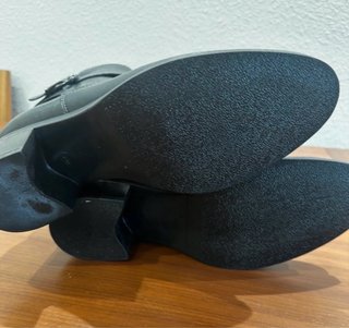 Botines de piel negros