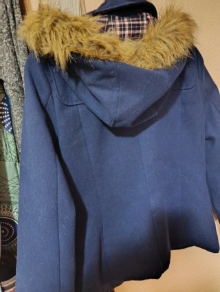 Chaqueta acolchada con mangas de cuero