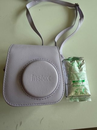 Cámara Fujifilm Instax Mini 11 Morado + Funda