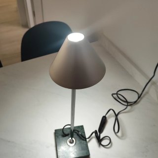 Lámpara Gira Mini Diseño Mármol Metal