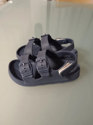 Sandalias infantiles azul marino