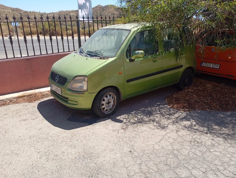 Opel Agila 2002 - foto 1