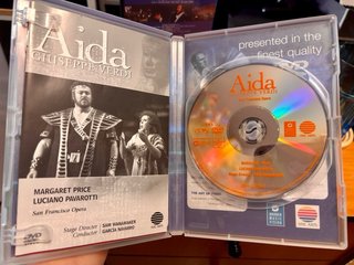 Pack DVDs Pavarotti: Aida 1981 + Central Park 1993