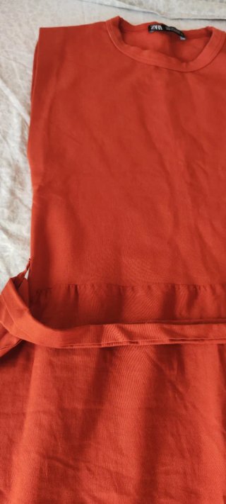 Vestido Zara largo con cinturón