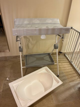 Cambiador bebé con bañera Plastimyr