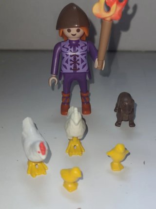 Lote 96. Playmobil Aldeana