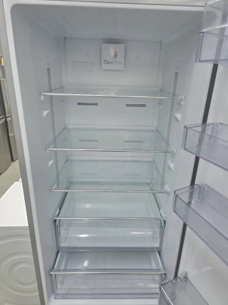 NEVERA COMBI GRUNDIG NO FROST ENERGÍA A+