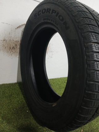225 65 17 106H PIRELLI SCORPION WINTER