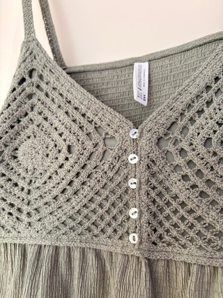Top tirantes crochet verde