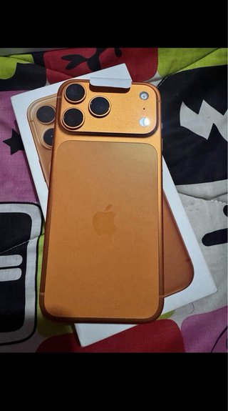 iPhone 17 Pro Naranja