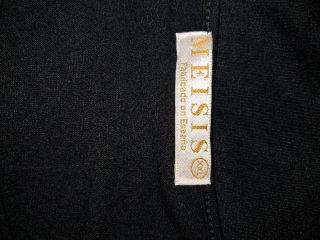 Blusa negra manga larga