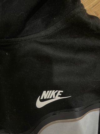 Chaqueta Nike Tech Gris y Negra