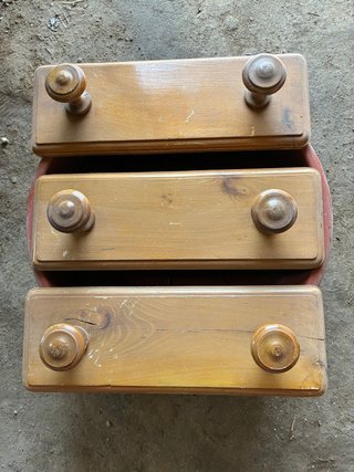 Perchas de madera antiguas (3 unidades)