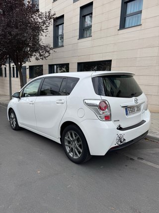Toyota Verso 2015