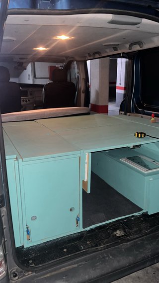 Mueble camper y colchón