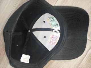 Gorra Negra de adulto Bordada MEXICO