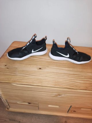 Zapatillas Nike Negras y Blancas