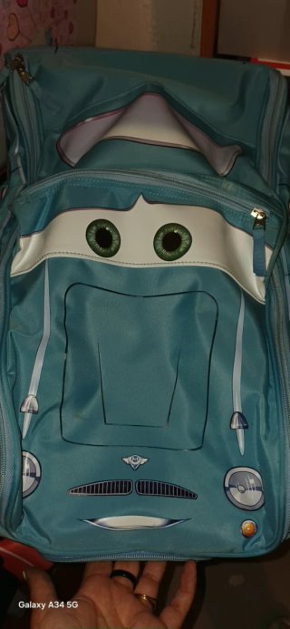 Maleta infantil azul con diseño de coche