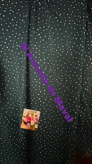 Camisa verde de lunares