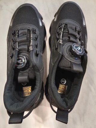Zapatillas seguridad puntera protección negras