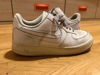 Nike Air Force 1 Grises y Blancas