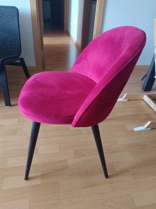 Juego 4 sillas terciopelo rojo frambuesa