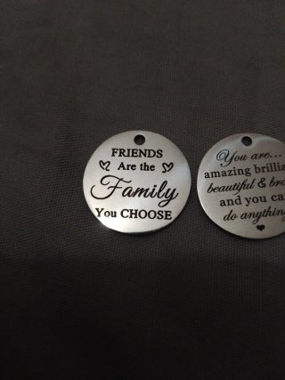 Colgantes para pulseras con frases inspiradoras