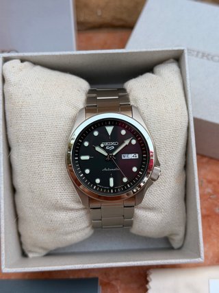 Reloj Seiko 5 Sport DressKX - Full Set