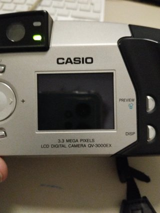 Cámara Casio QV-3000EX Digital Zoom 3x