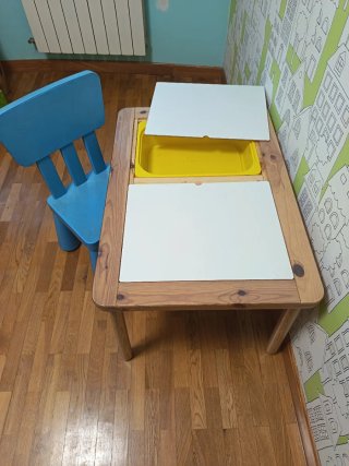 Mesa FLISAT y Silla Infantil Ikea