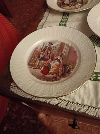 6 Platos Porcelana de Pontesa (Galicia).