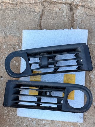 Grelhas Para-choques Frontal com Faróis Nevoeiro